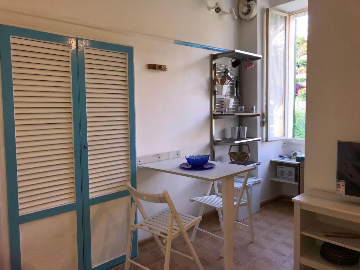 Casa Nanà Apartment Santo Stefano al Mare Ngoại thất bức ảnh